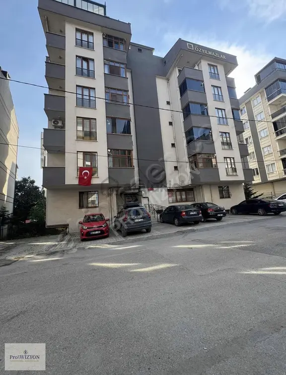 Yatırımlık Ara Kat Daire Ebeveyn Banyolu 1