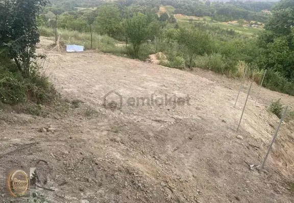 Roma' Dan Gündüzlü Köyünde Satılık Arsa 2