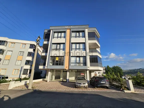 İlkadım Derecik'te Full Kredi İmkanı İle En Nezih Lokasyonda 3+1 2