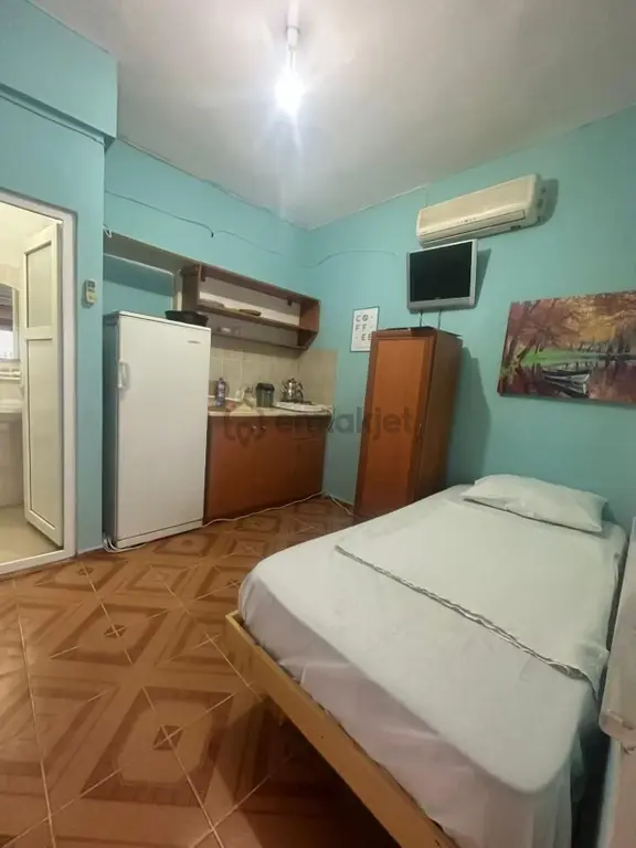 Akman'dan Avşa Adasında Plaja 100 Metre 9 Odalı Butik Otel 1