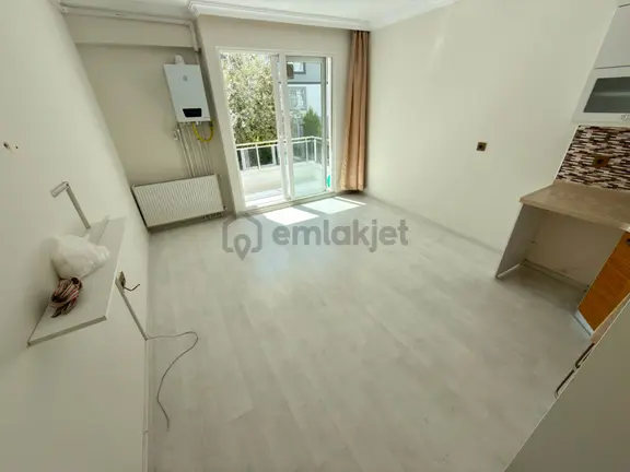 Yükselden Sarıkızda Şok Fiyata Doğalgazlı Satılık 2+1ferah Daire 2