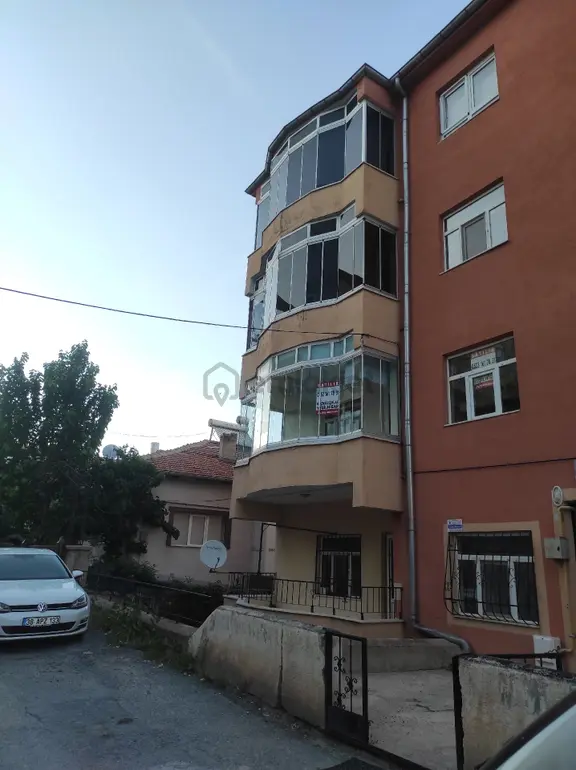 Kaçmaz Emlaktan Yeşilhisarda Satılık Daire 1