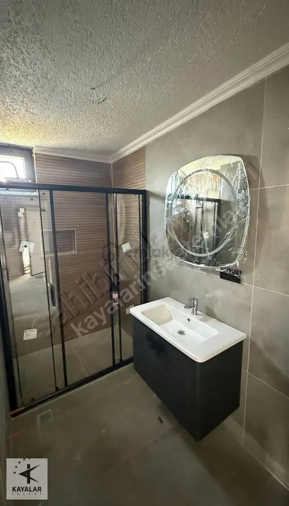 Kayalar Emlaktan Yalova Samanlıda Satılık 1+1 Daire 1
