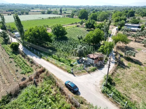 Hb'den Satılık Bahçe, Köşe Konumda Müstakil Tapulu Etrafı Çevrili 1