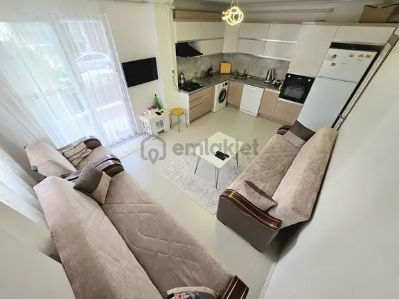 ▇altınkum'da Şık Tasarımlı Geniş Balkonlu Ön Cephe 2+1 Daire 1