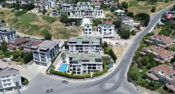 Büyükçekmecede Özel Tasarımlı Bahçeli 120 M² Satılık 2+1 1