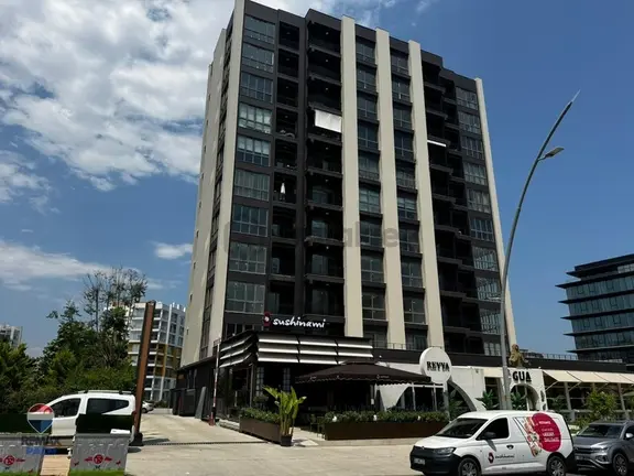 Remax Palm'den Fuatmorel De Prestijli Eşyalı Kiralık Ofis 1