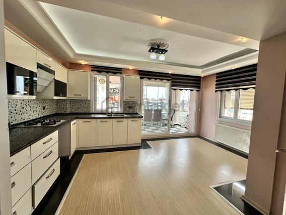 Alkent Mahallesi Satılık Sınırsız Kredi İmkanlı 4+1 Daire 1