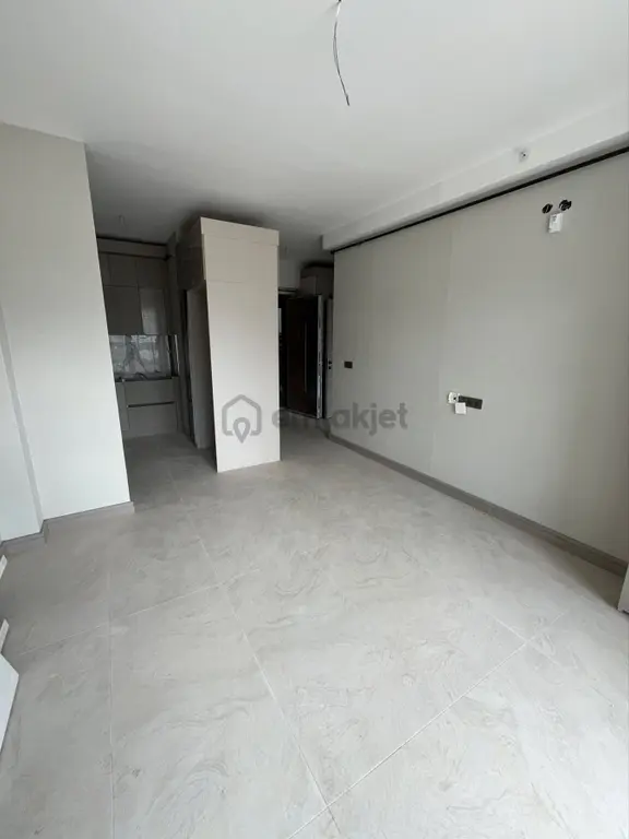 Yavuz Bulvarında 1+1 Kiralık Home Ofis 2