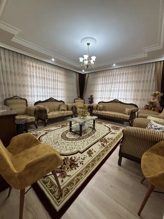 Fetih Caddesi Üzerinde 3+1 Satılık Genişş Daire 1