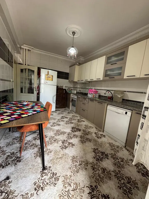 Fetih Caddesi Üzerinde 3+1 Satılık Genişş Daire 2
