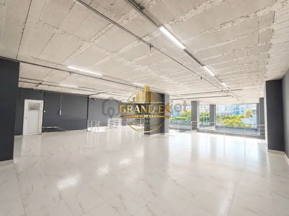 Mersin Mezitli 2.çevreyolu Üzeri 3 Katlı 900 M² Kiralık İş Yeri 2