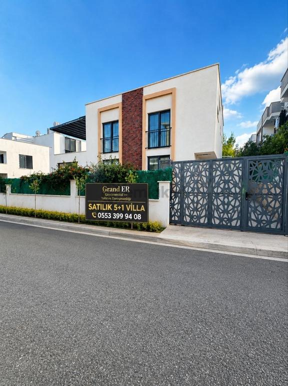 Mersin Yenişehir Deniz Mah.özel Havuzlu Lüks Bağımsız Villa 5+1 2