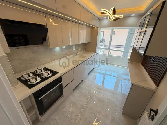 Hayal'den Pınarbaşı Mh'de 2+1 Katta Bağımsız Full+full Yapılı 2