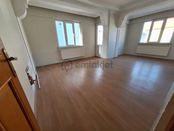 Pendik Kaynarca Esenler Mahallesinde 5+2 Çatı Dubleksi 1