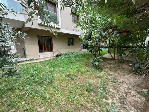 Asil'den Denizmende Cadde Yakını Genç Binada 2+1 Bahçeli Daire 1