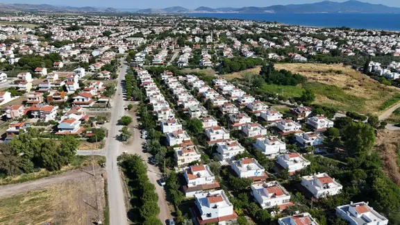 İzmir Dikili Salihleraltında Başaran Sitesinde Satılık 3+1 Villa 2