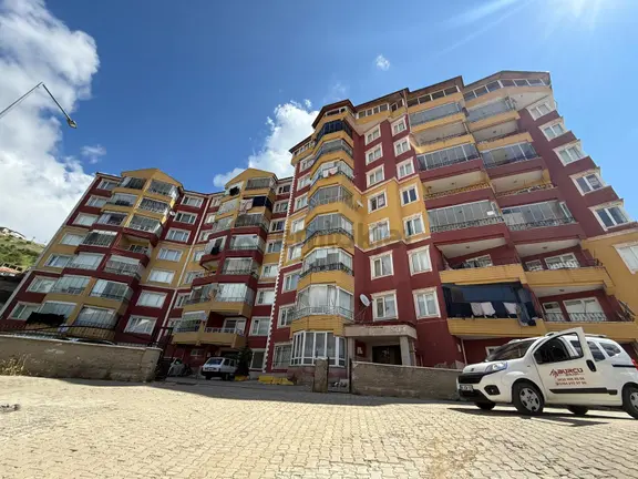 Güneyyamaç Evlerinde 3+1 Kiralık Daire---burcu Emlaktan--- 1