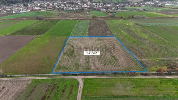 Bursadabul'dan Karaoğlan Mah Büyük Düz Verimli Tarla 132.372 M2 2