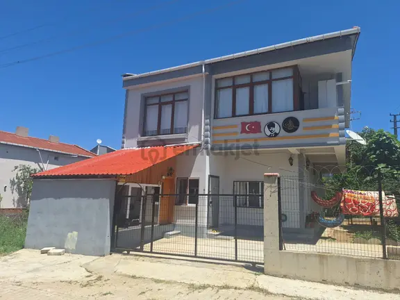 Molla Team'den Edirne / Keşan'da 3 Katlı Müstakil Ev 1