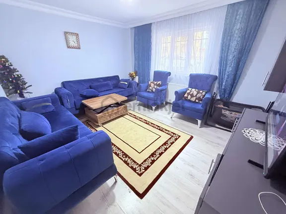 Arzu Emlaktan Gazi Mah. 3+1 110 M2 Satılık Bahçe Katı Daire 1
