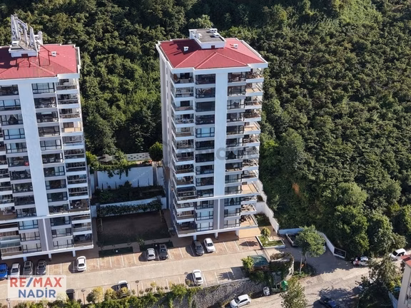 Re/maxten Afta Teyyaredüzü Konutları Bahçeli 4+1 Satılık Daire 1