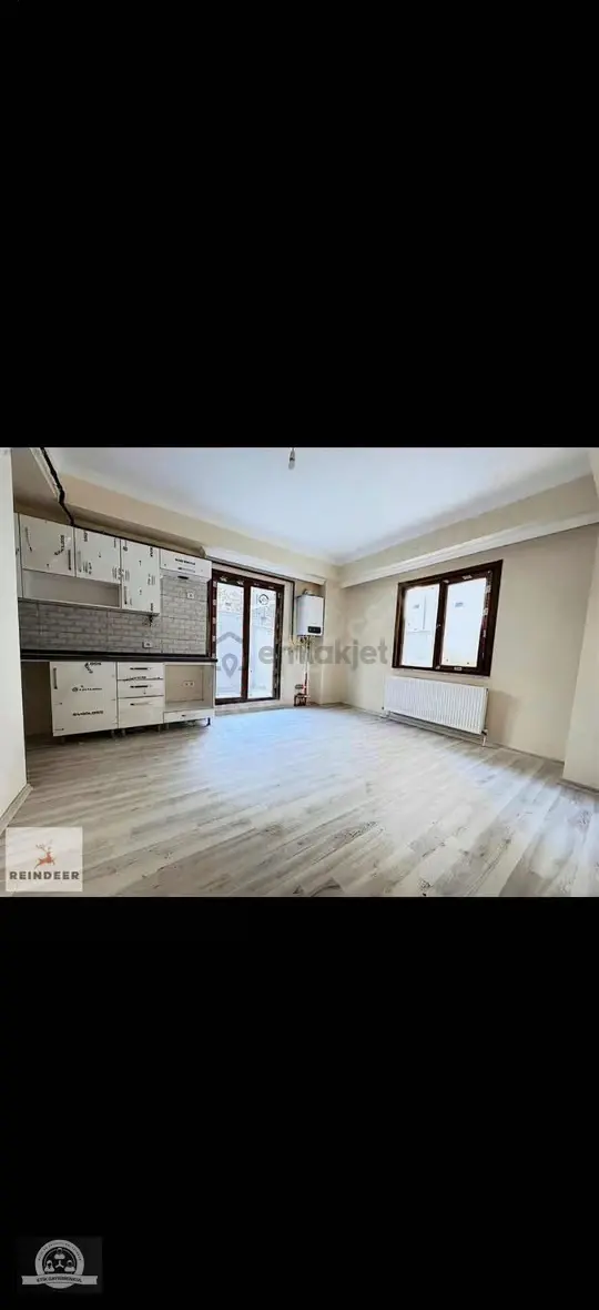 Çekmeköy Kirazlıdere Mah. 2+1 A.mutfak Bahçe Katı 1
