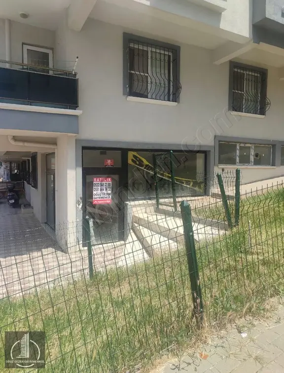 Oğuz Gezer Gayrimenkul'den 80 M Satilik Dükkan 2