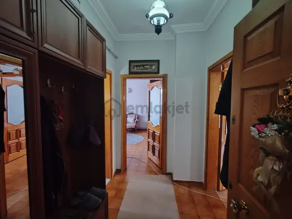 Çiftlikköy Sahil Mahallesinde Kiralık Eşyalı 3+1 Denize Sıfır 2