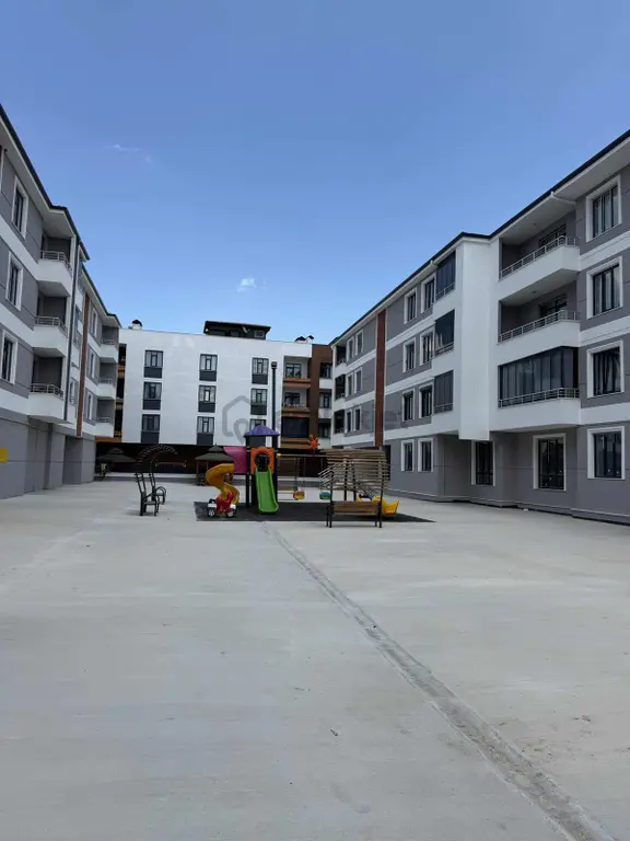 Divan Konakları Site İçi Satılık 4+1 Daire 220 Metre 2