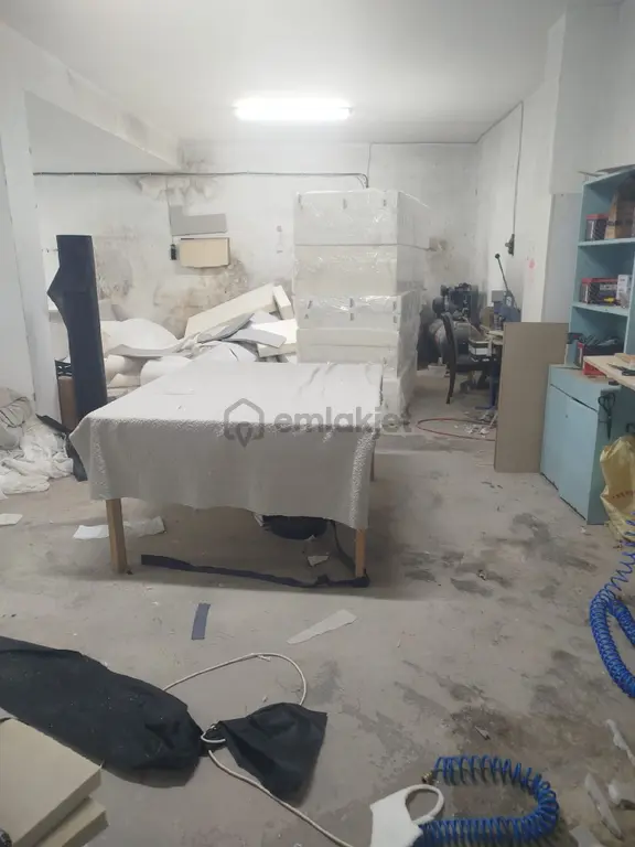 470 Metrekare Her Türlü İmalata Uygun Satılık Dükkan 1