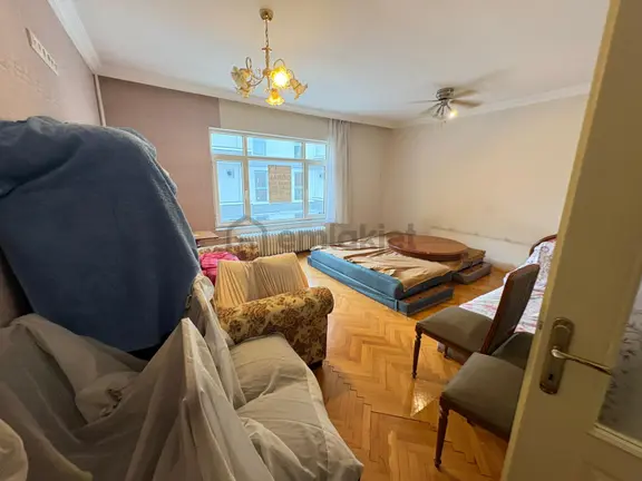 Göral Dan 3+1 Kabil Cad. Üzerinde Ara Kat Mantolamalı Merkezi 2