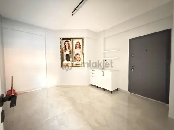 96. Sokakta 2+1 Kiralık Ofis 2