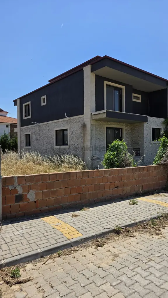 Nazilli Dallıca'da Satılık Sıfır 4+1 Villa 1