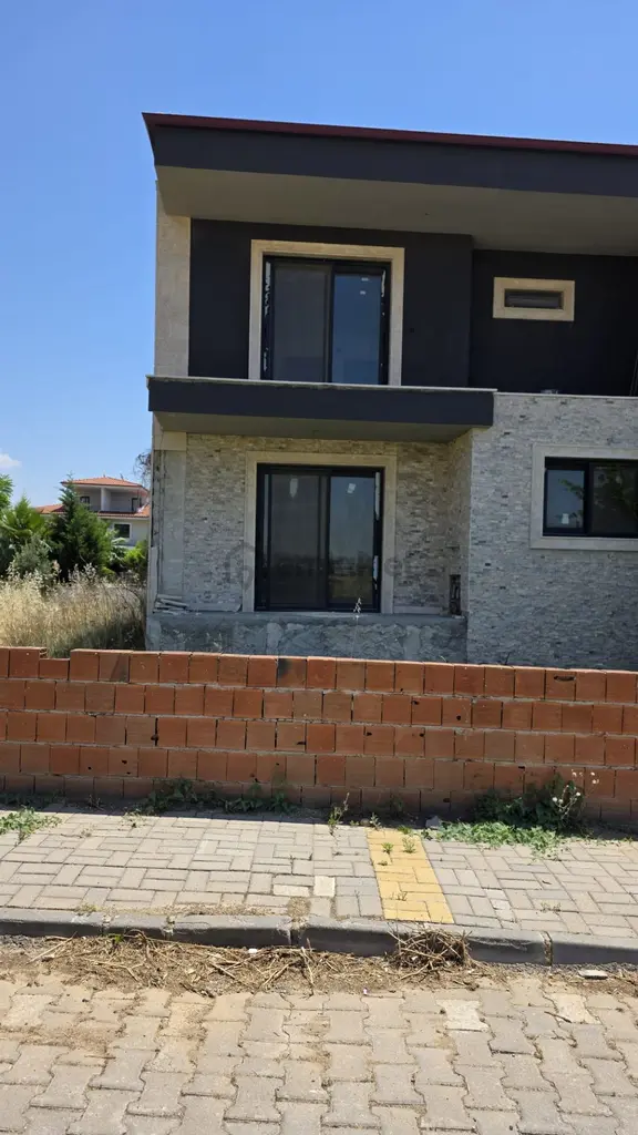 Nazilli Dallıca'da Satılık Sıfır 4+1 Villa 2