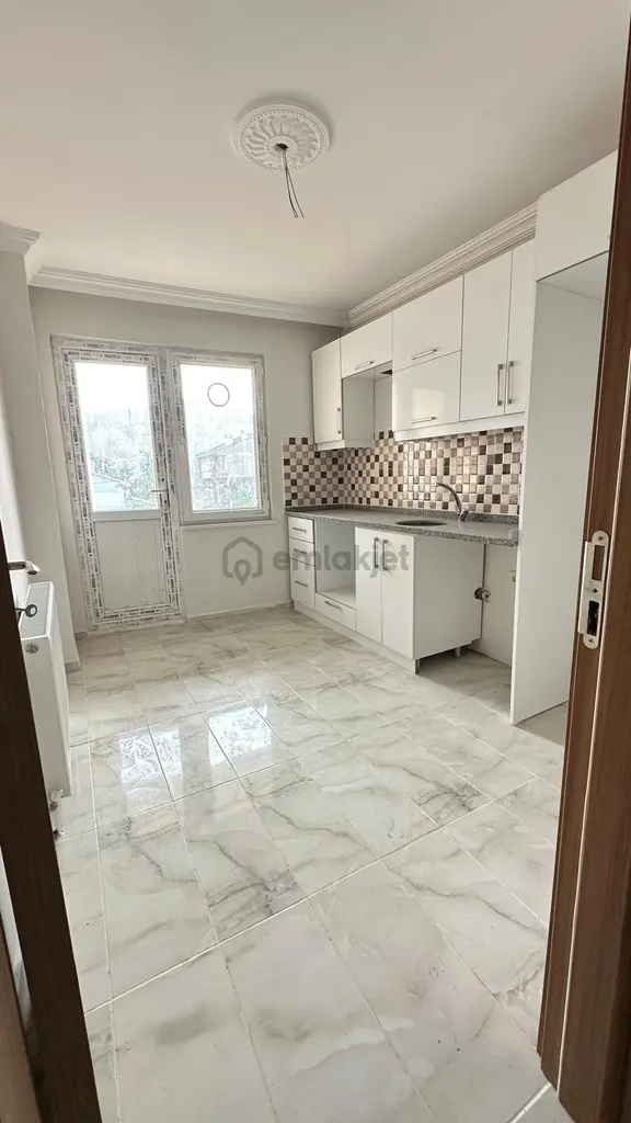 Arslanbey Emlaktan Çorluda Fırsat!!! Krediye Uygun Anahtar Teslim Satılık Daire!!! 2