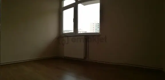 Maltepe Zümrütevlerde Arsapayı 63 M2 Kaleyur Sitesinde 3+1 Güney 2