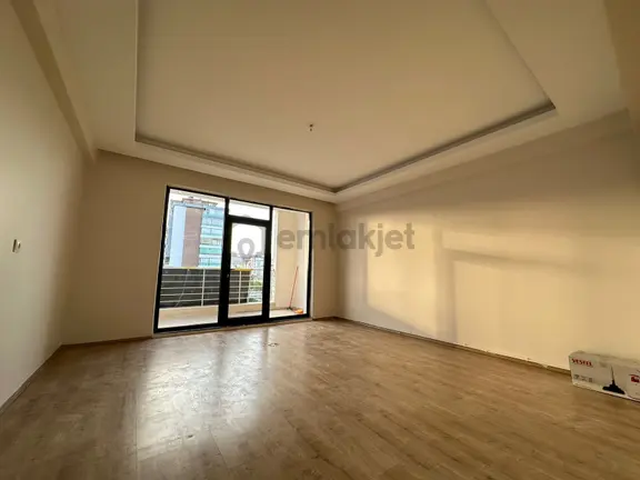 Akşemsettin Mh. Geniş | Ara Kat 3+1 Saraykent Sitesi 2