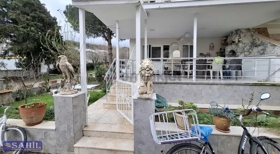 Güzelçamlı Sahiline Yürüme Mesafesinde Ferah Köşe Yazlık 3+1 2