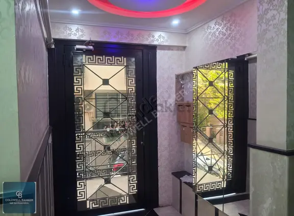 Karşıyaka Dedebaşı'nda Geniş 2+1 Kiralık Daire 2