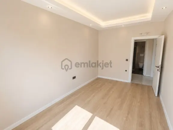 Alanya Oba 2+1 Kale Manzaralı Lüks Sitede Sıfır Kupon Daireeeeee 2