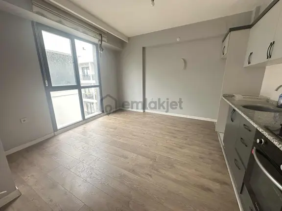 Eliz Grup'tan Kiralık 1+1 Ara Kat Daire 2