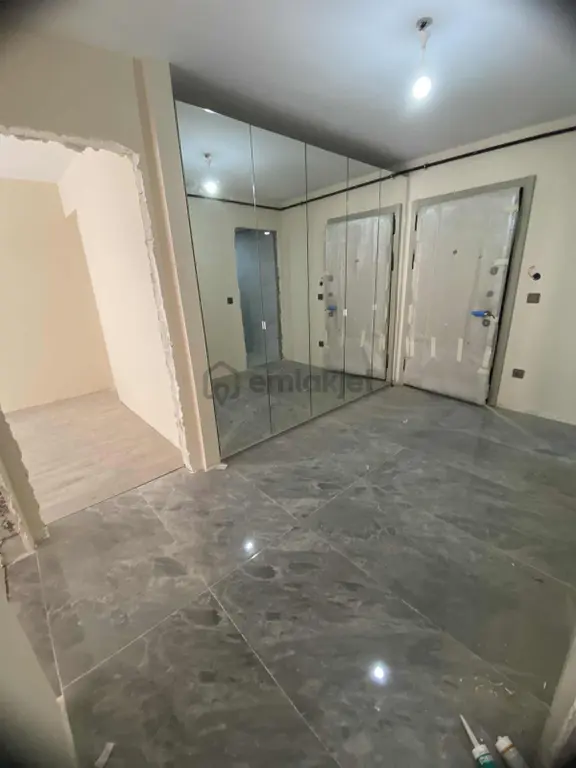 Bağcılar Merkez'de Satılık 2+1 Sıfır Daire (67m², Hastane Karşı 2