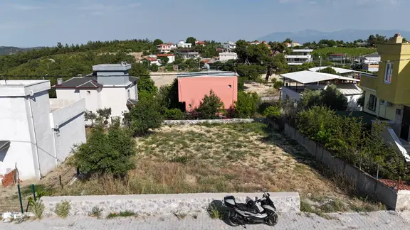 Zeki Emlak'tan Manisa Yunusemre Küçüksümbüllerde Satılık 401 M² Arsa 2