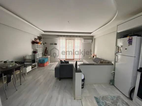 Cb Başrol'den Üçevler'de 100 M² Ebeveyn Banyolu Satılık 2+1 Daire 2