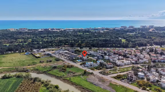 1162 M² Arsa | 550 M² 7+2 Loft Mimari | Isıtmalı Havuzlu Villa 2
