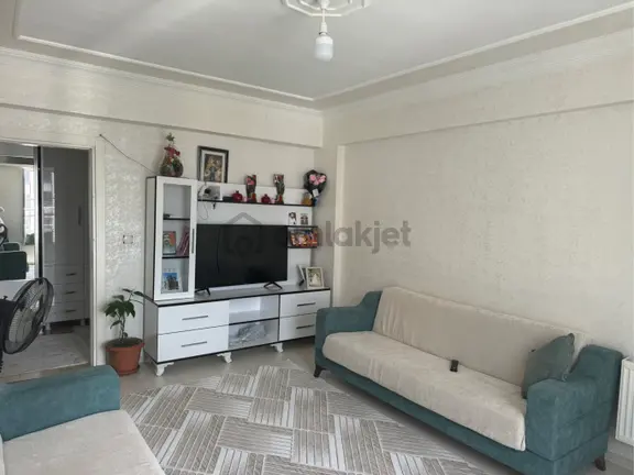 Nurettin Emlaktan Satılık 2+1 Daire Kat.6 1