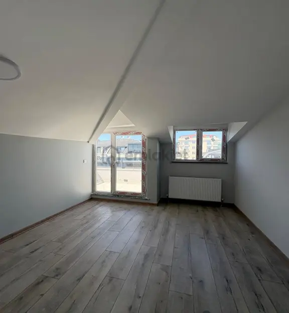 Müslüm Emlaktan Merkezde 4+2 Kapalı Otoparklı Sıfır Dublex 2