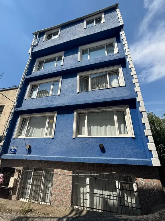 Teferrüç'te Yüksek Kira Getirili Satılık 6 Katlı Apartman! 1