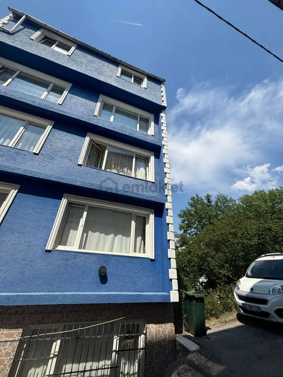 Teferrüç'te Yüksek Kira Getirili Satılık 6 Katlı Apartman! 2